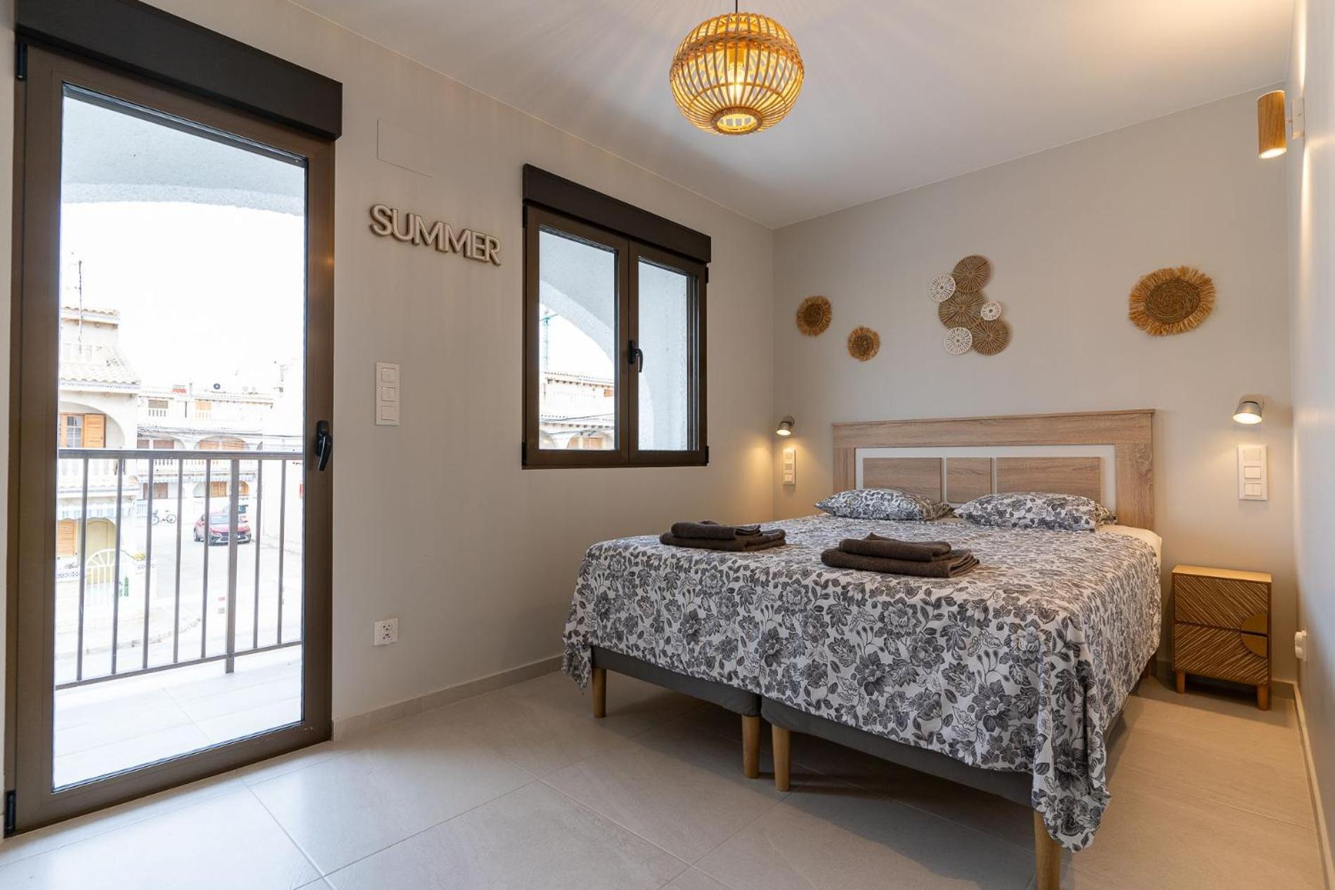 Rentafive Gran Casa Reformada Terraza Villa Santa Pola Exteriör bild